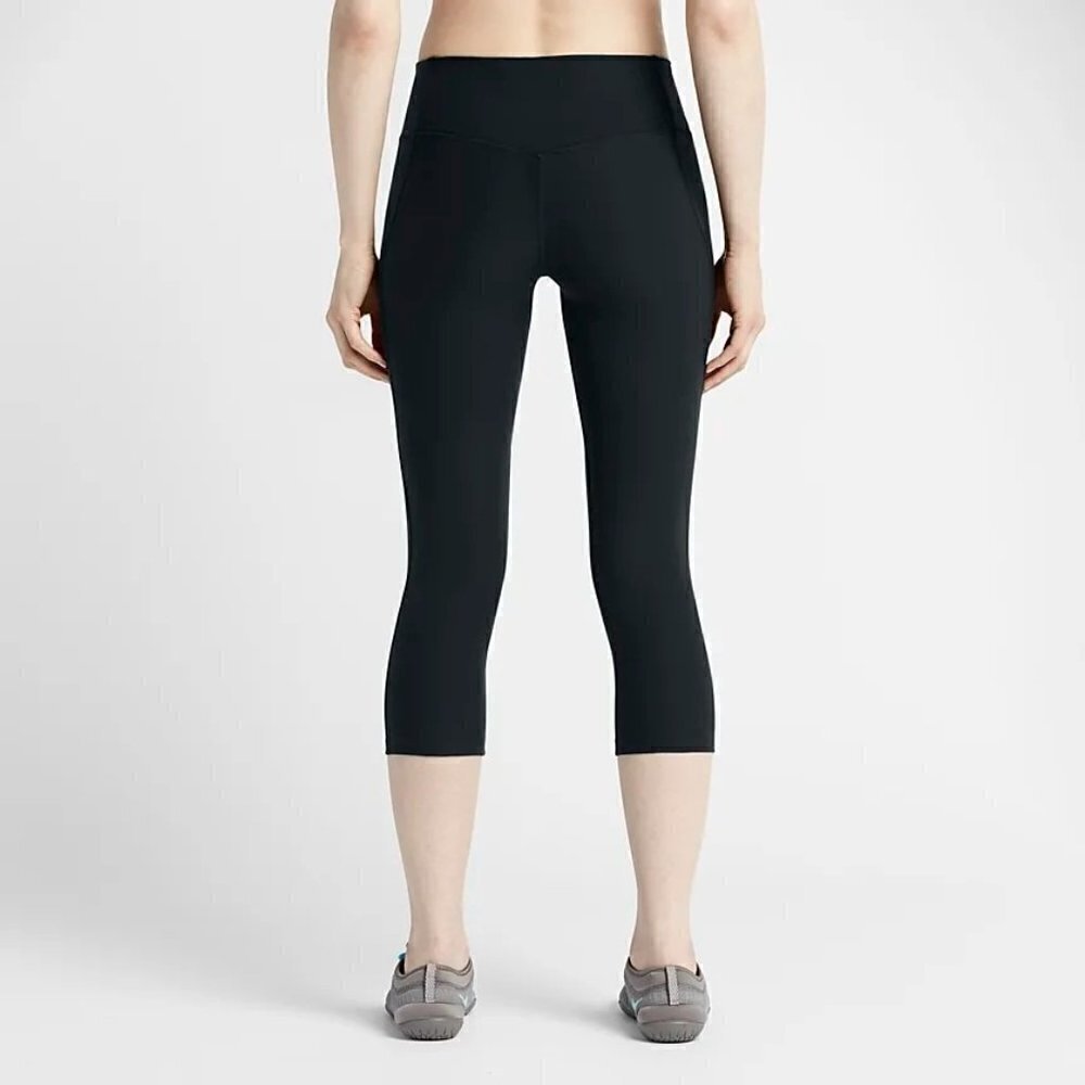 Nike Black Legend 2.0 Crop Poly Athletic Leggings XS - Picture 2 of 7